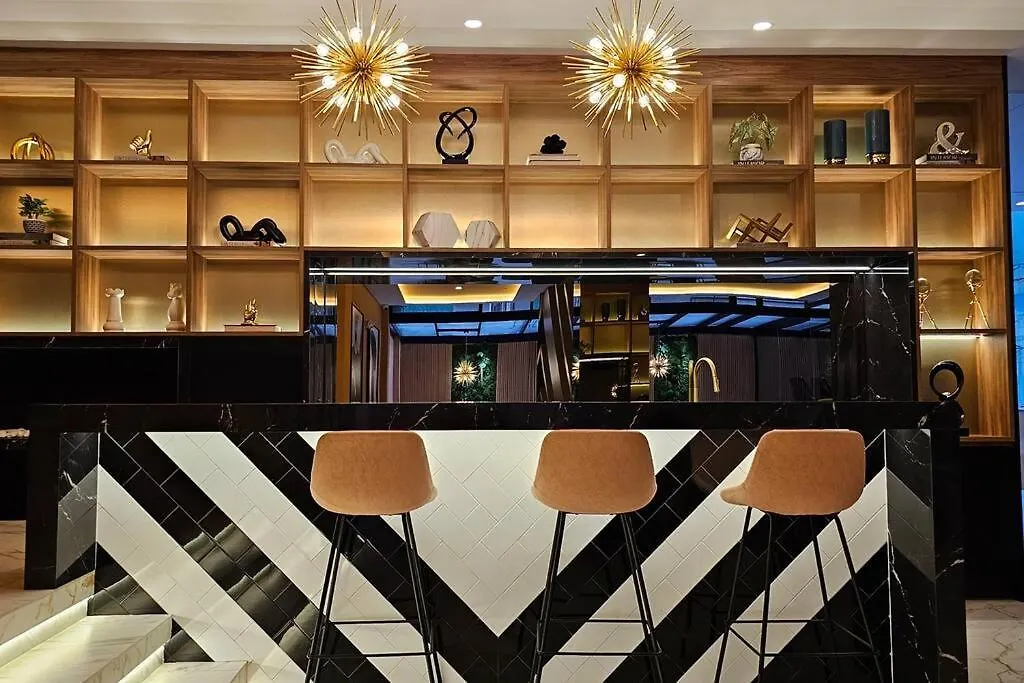 アパート キトEdificio Xoe - Piso 17 Parque La Carolinaアパートメント エクアドル