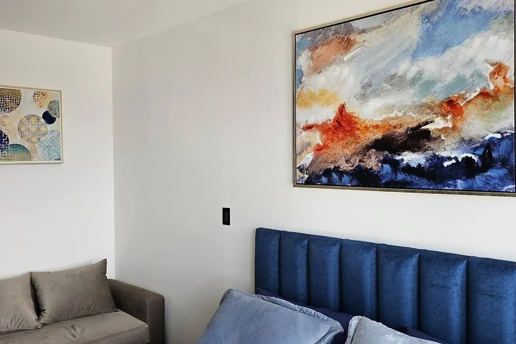 Apartamento Edificio Xoe - Piso 17 Parque La Carolina Quito
